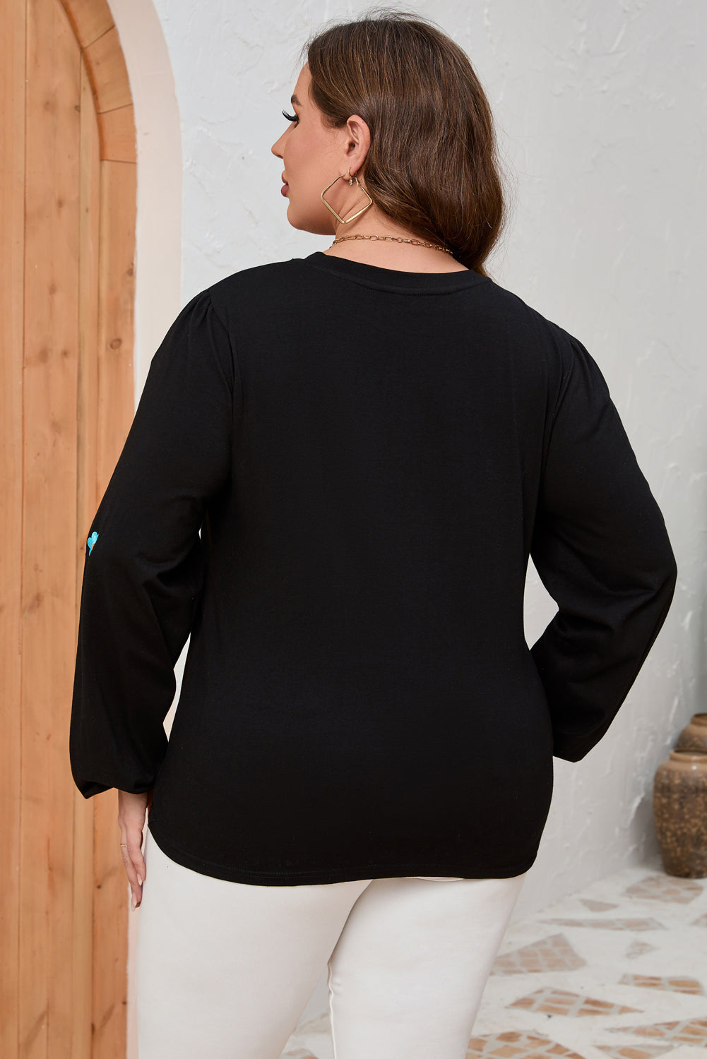 Black Plus Size Flower Embroidered Puff Sleeve Top