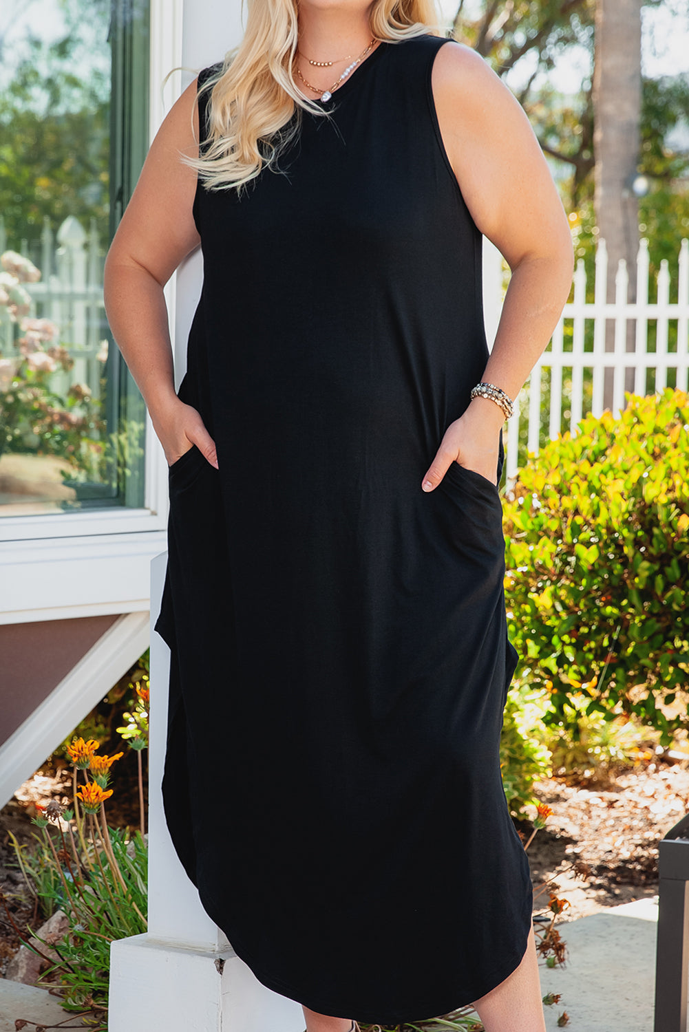 Black Plus Size Wide Sleeveless Shoulder Straps Maxi Dress