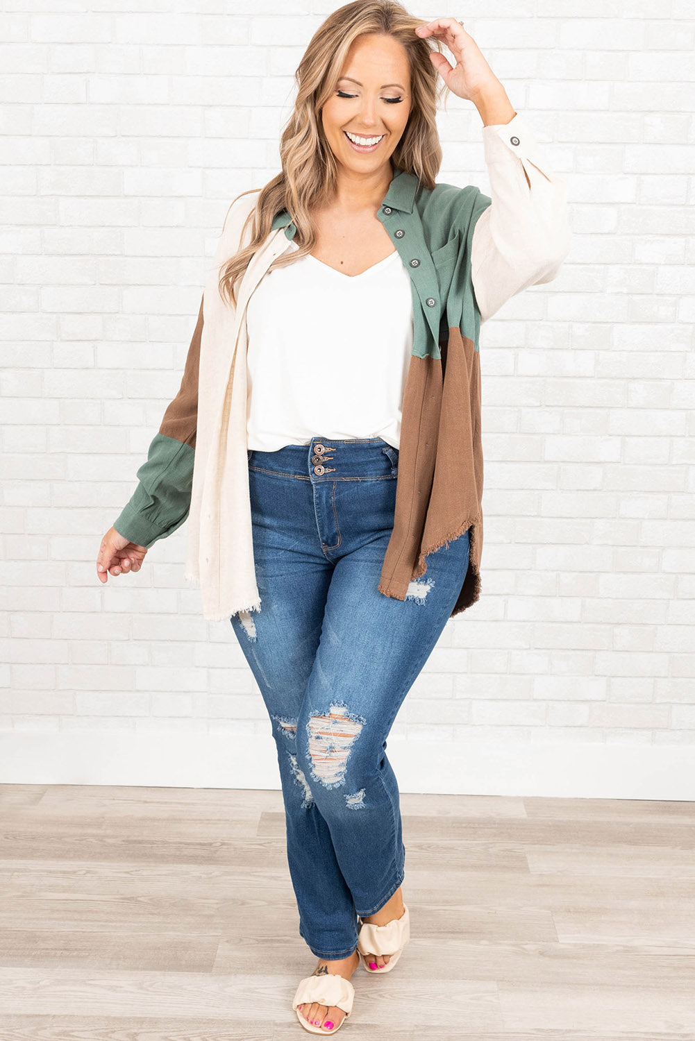 Green Colorblock Raw Edge Plus Size Shirt