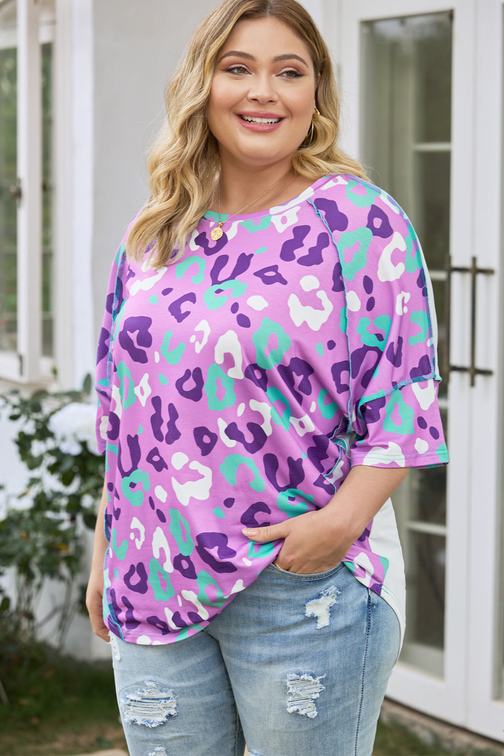 Purple Leopard Kiss Print Plus Size Short Sleeve Tee