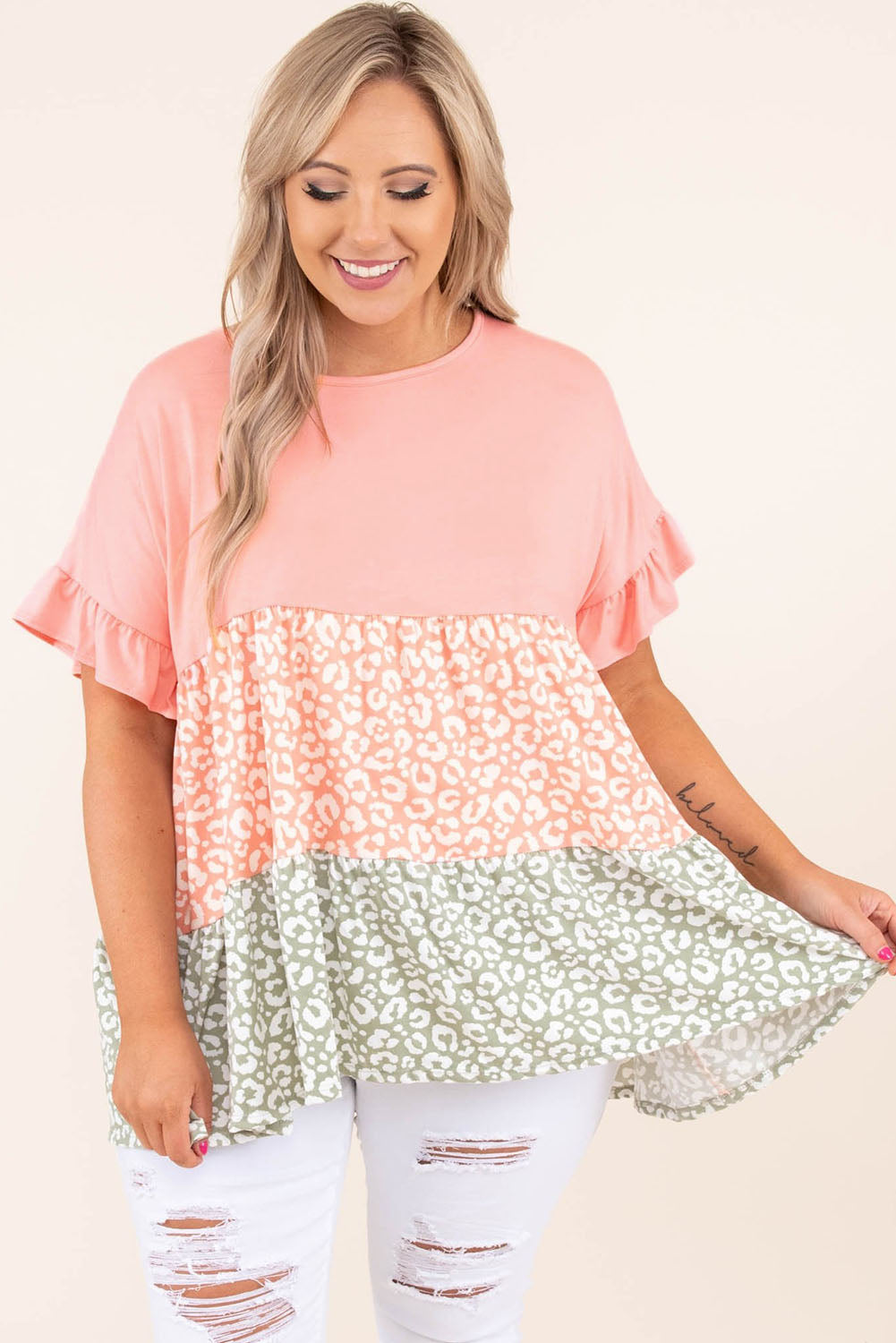 Pink Ruffled Short Sleeve Leopard Splicing Flowy Plus Size Top